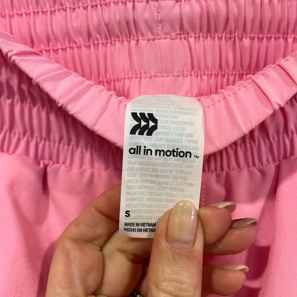 All in Motion active shorts size small EUC - Picture 3 of 14